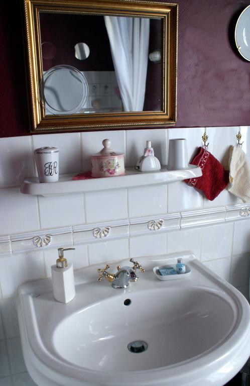 Les Chimeres Puylaroque Habitación foto